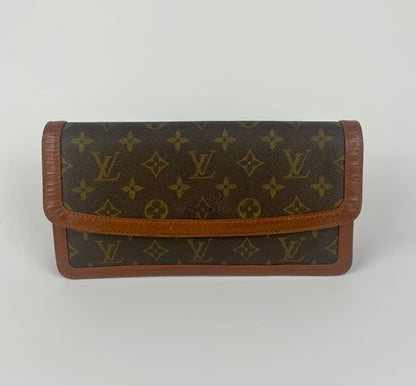 The Vintage Bag Louis Vuitton Pochette Dame