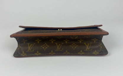 The Vintage Bag Louis Vuitton Pochette Dame