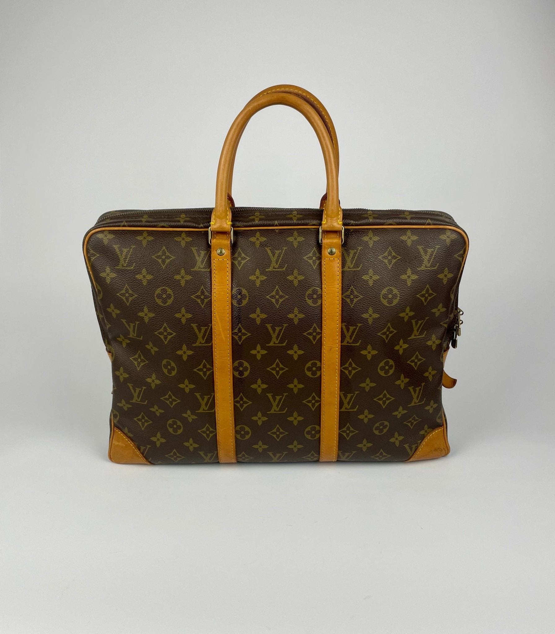 The Vintage Bag Louis Vuitton Porte - document Voyage
