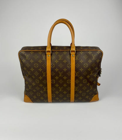 The Vintage Bag Louis Vuitton Porte - document Voyage