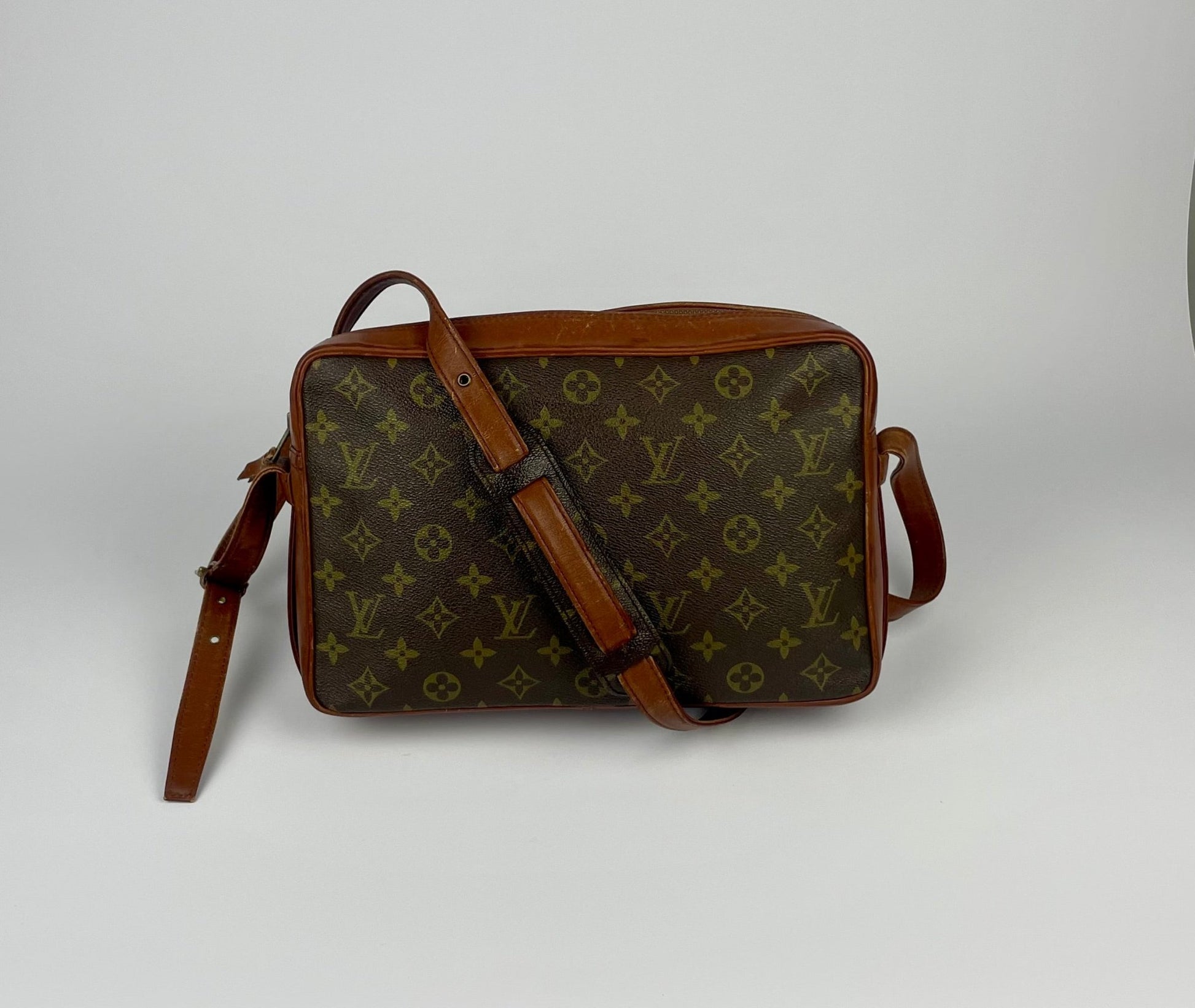 The Vintage Bag Louis Vuitton Sac Bandouliere