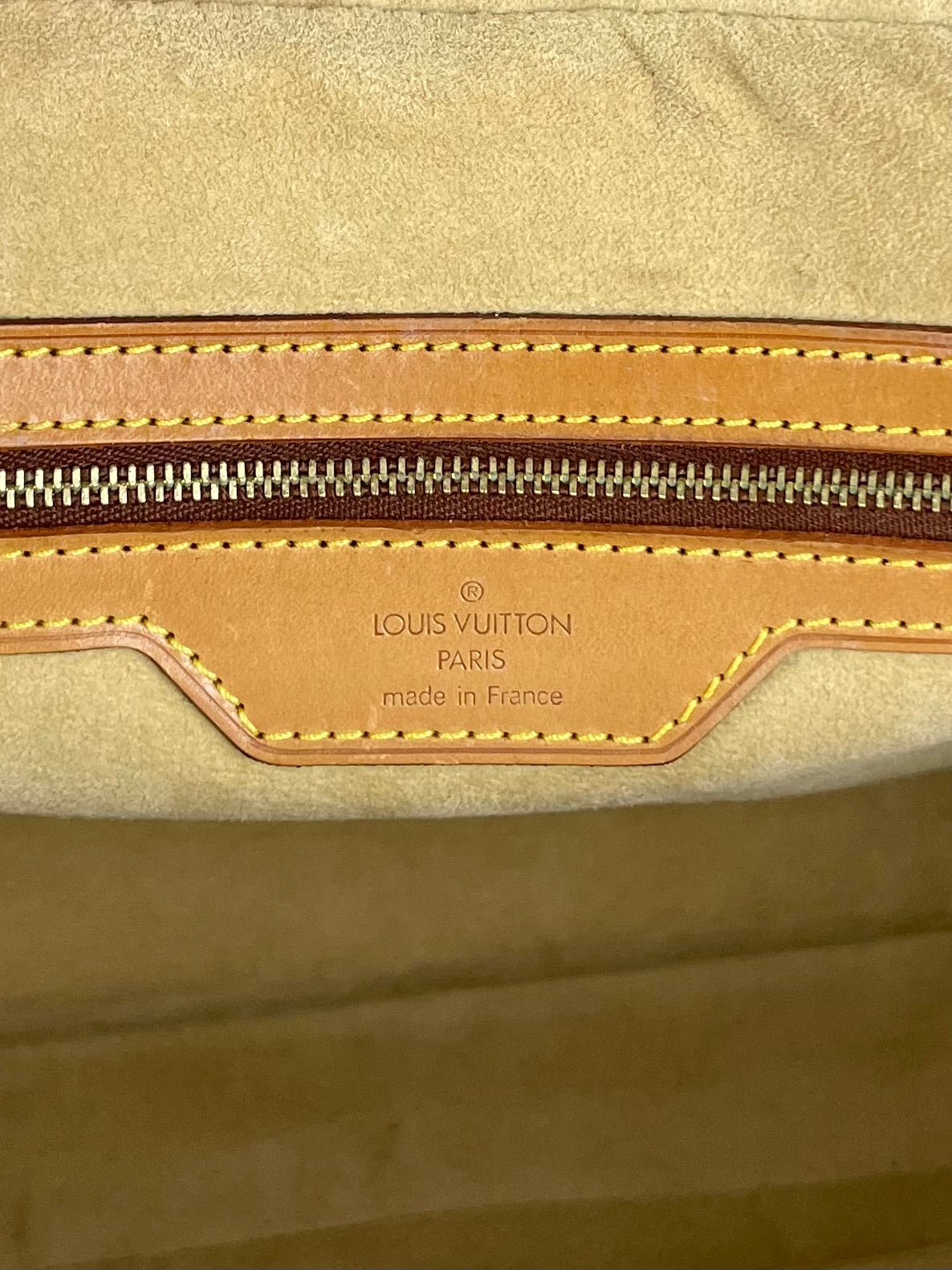 The Vintage Bag Louis Vuitton Voyage