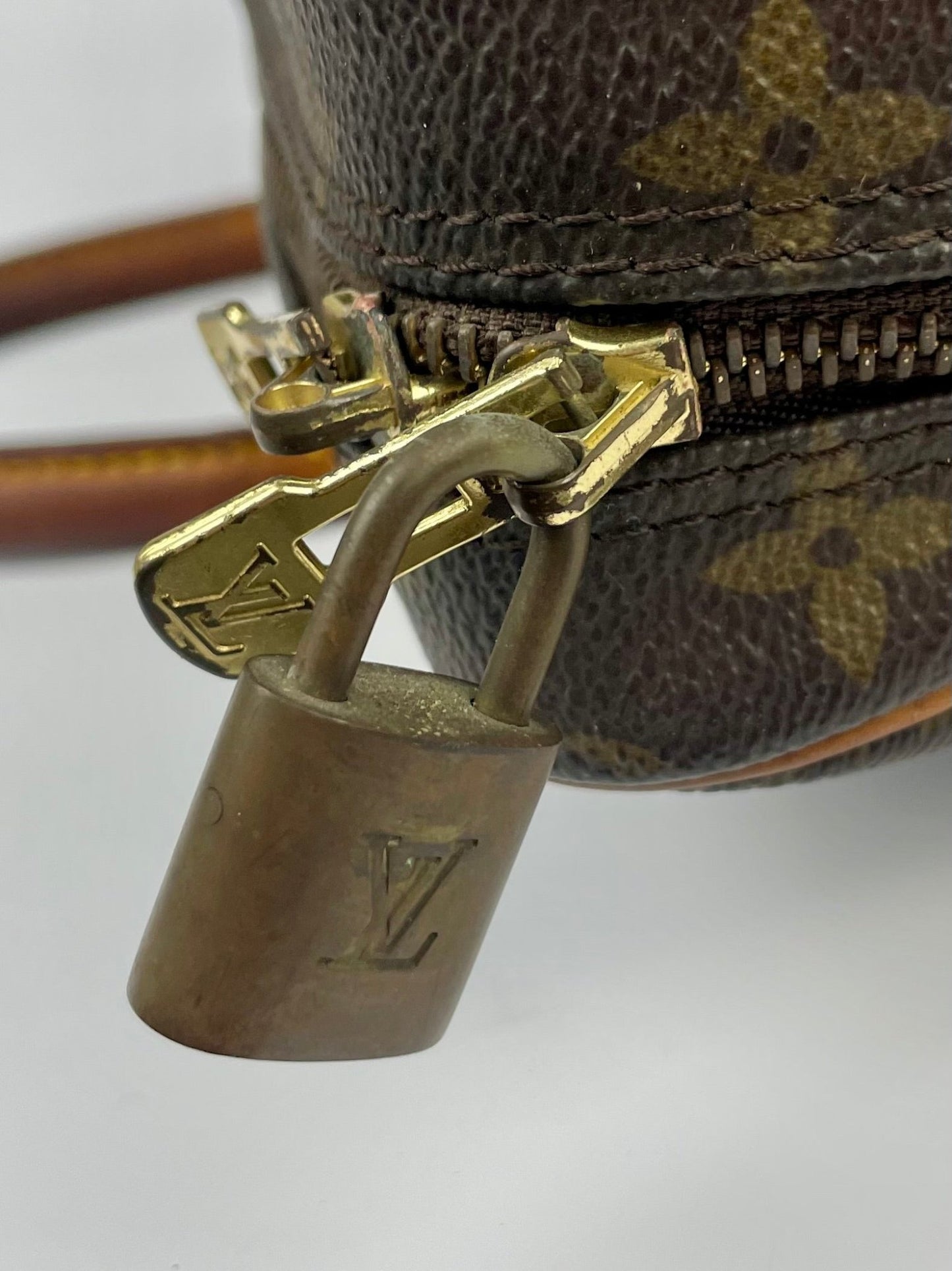 The Vintage Bag Louis Vuitton Voyage