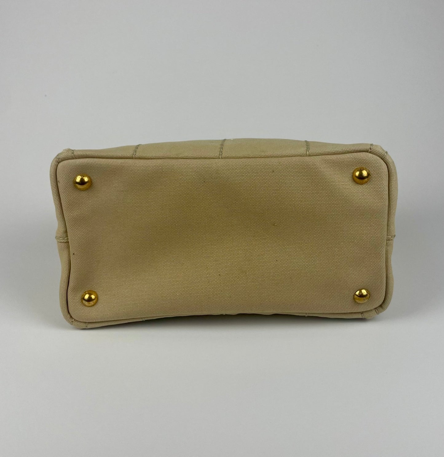 The Vintage Bag Prada Canapa