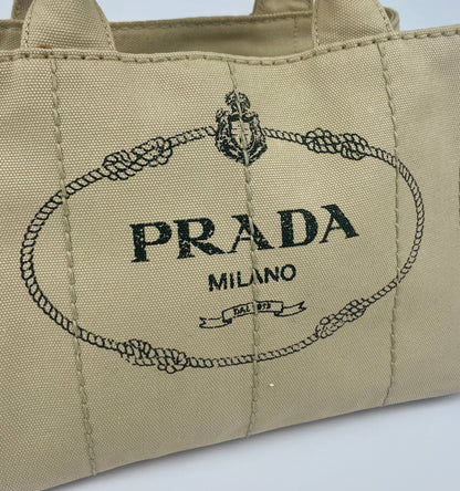 The Vintage Bag Prada Canapa