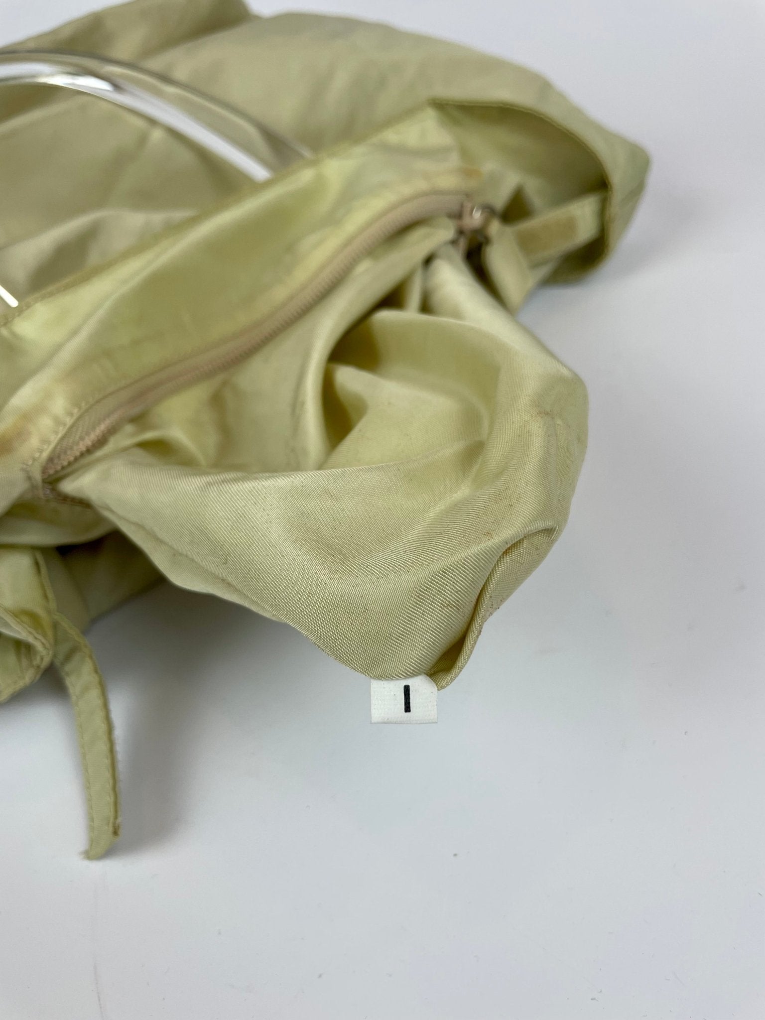 The Vintage Bag PRADA Håndtaske