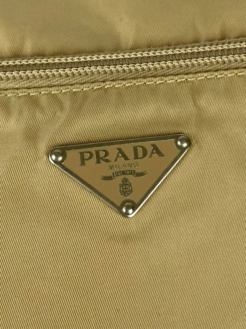 The Vintage Bag Prada Messenger