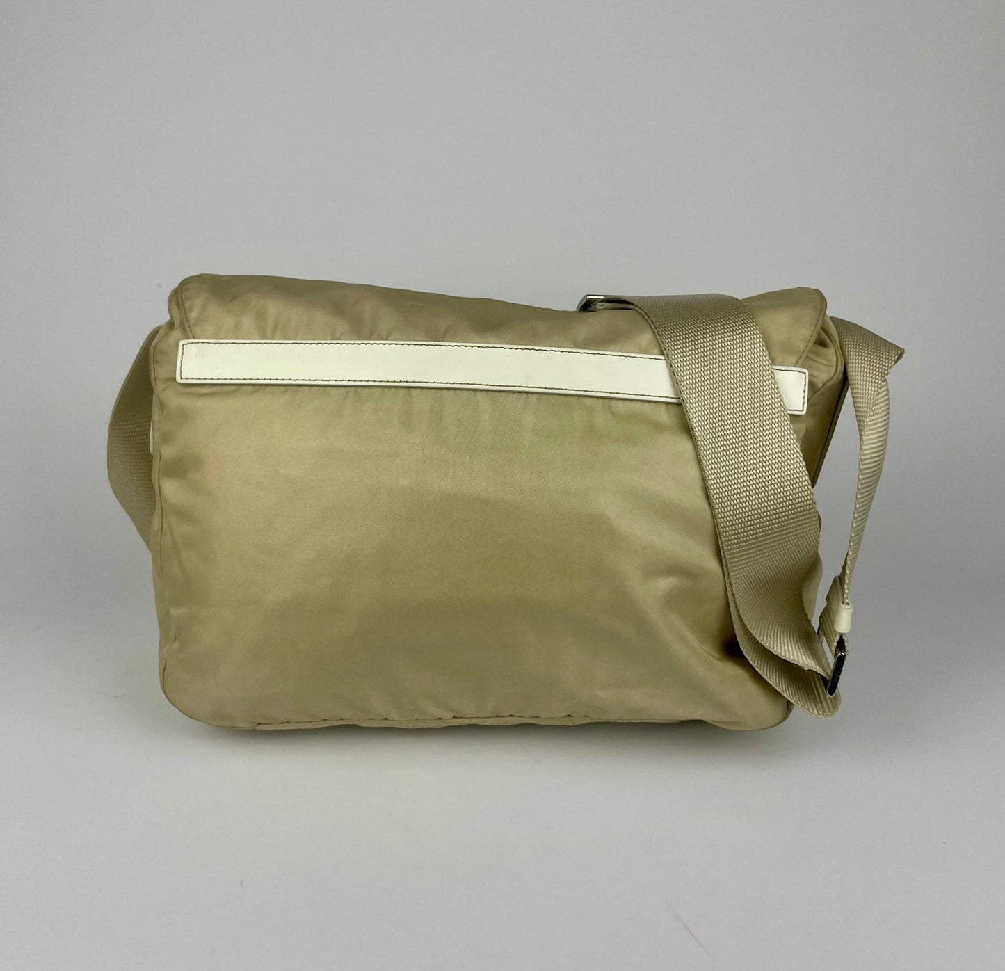 The Vintage Bag Prada Messenger
