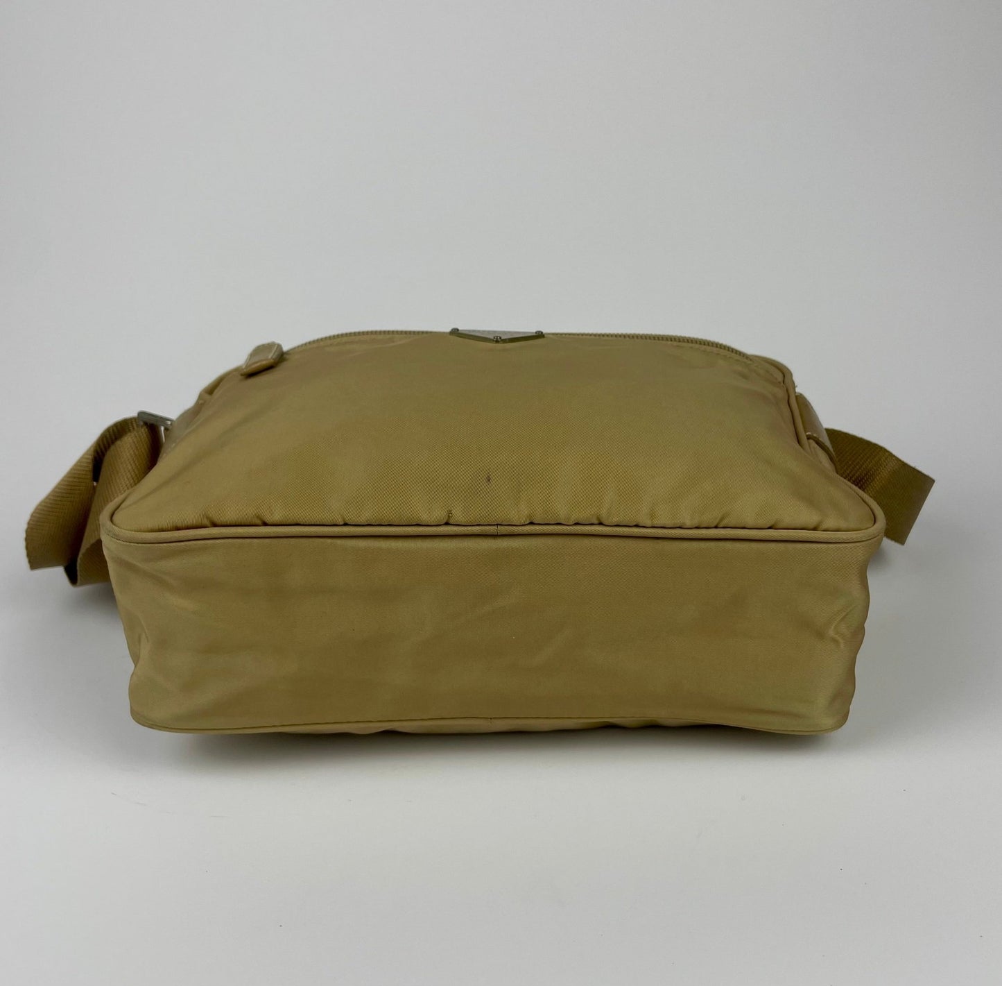 The Vintage Bag Prada Messenger