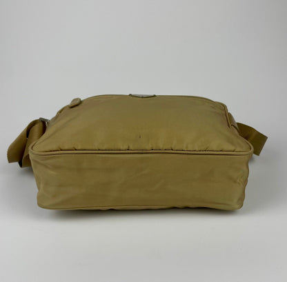 The Vintage Bag Prada Messenger
