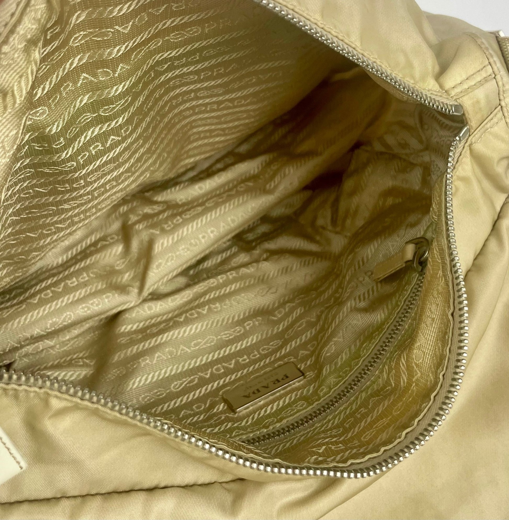 The Vintage Bag Prada Messenger