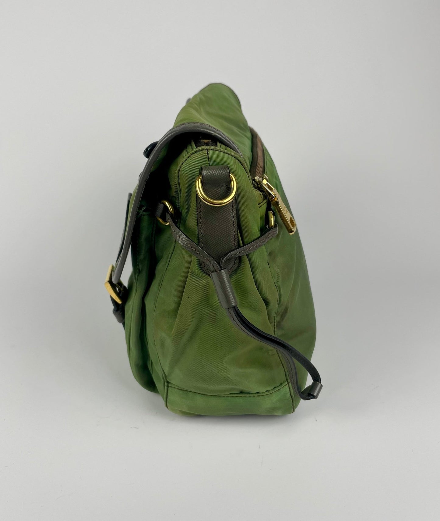 The Vintage Bag Prada Messenger