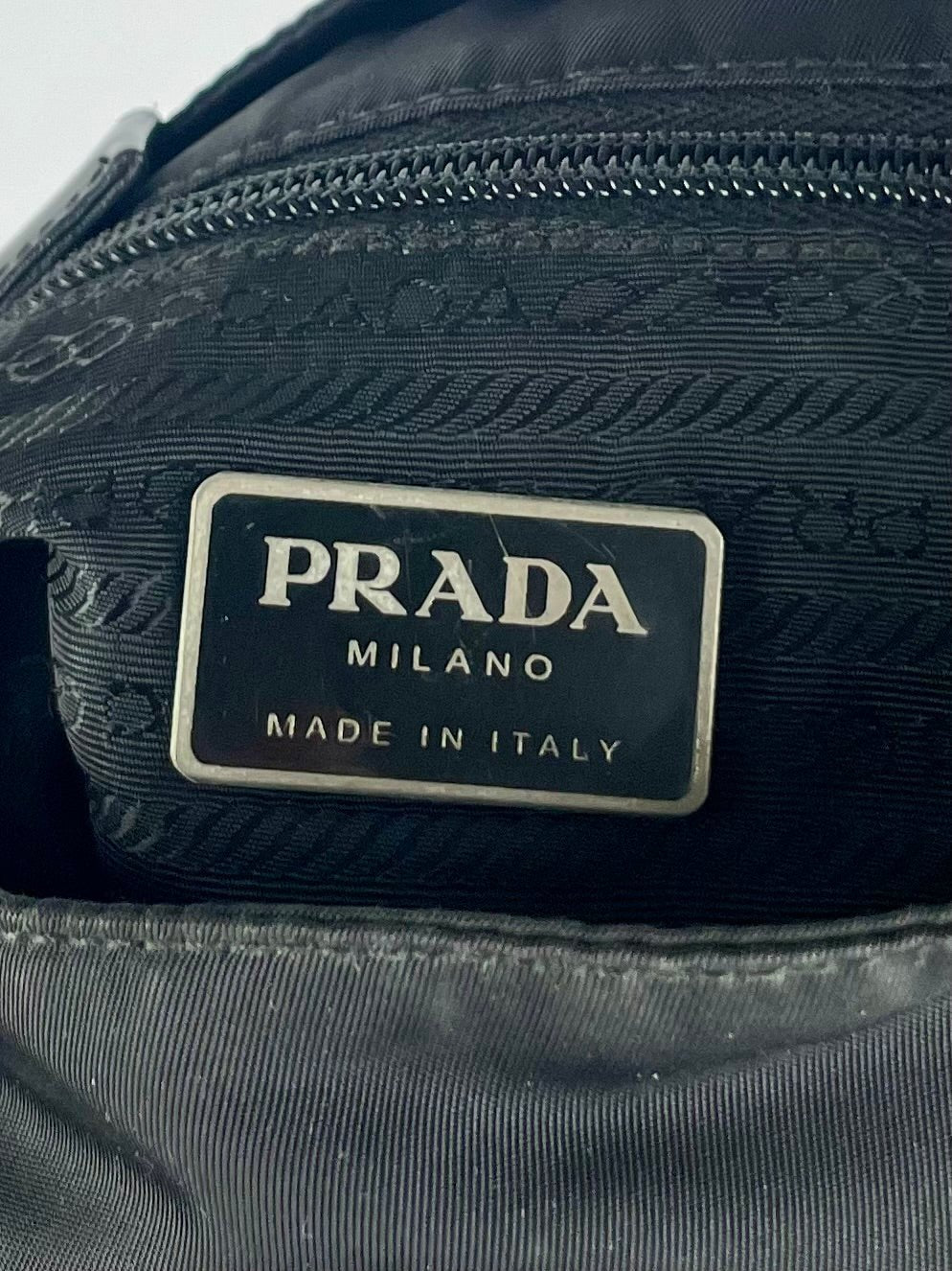 The Vintage Bag Prada Messenger