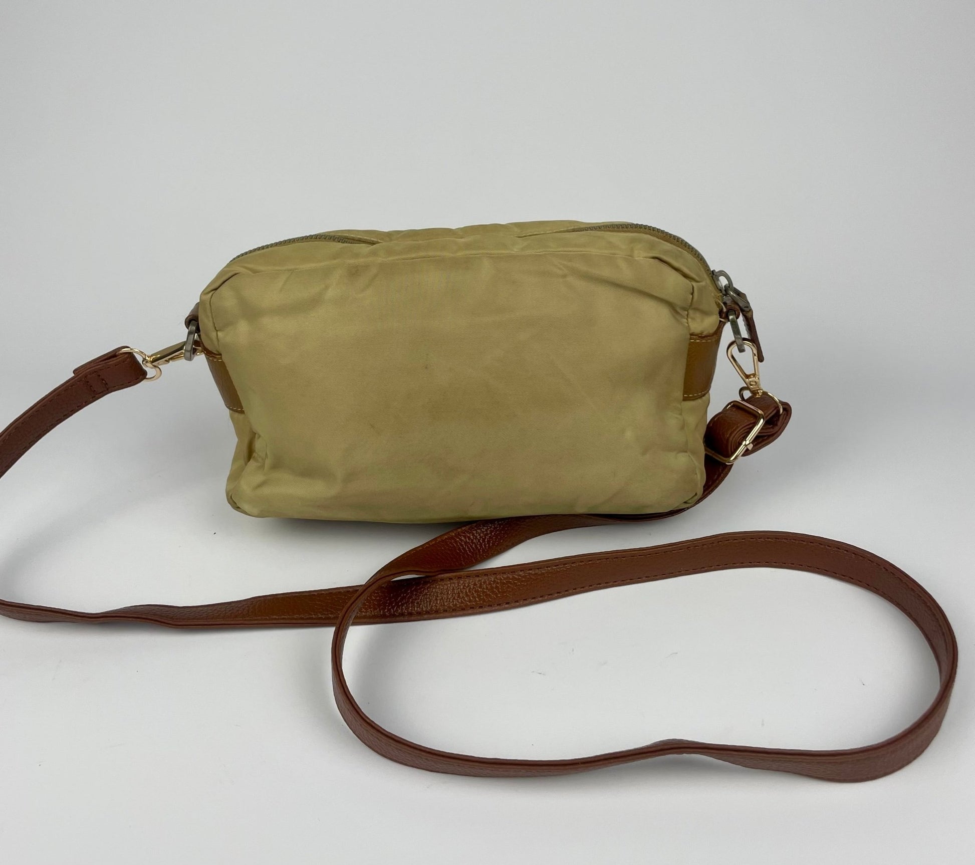The Vintage Bag Prada Messenger