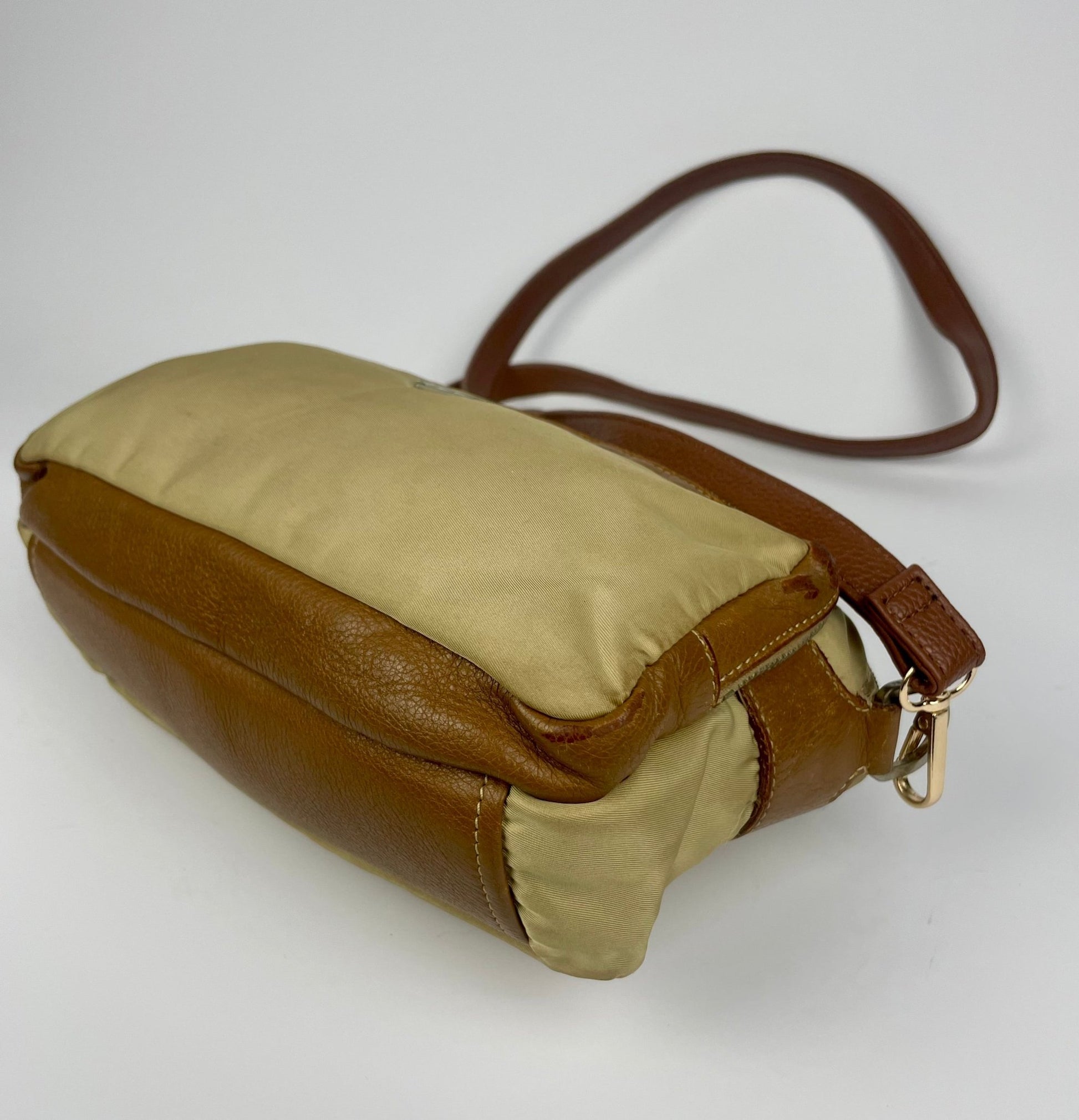 The Vintage Bag Prada Messenger