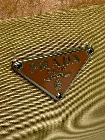 The Vintage Bag Prada Messenger