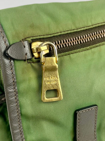 The Vintage Bag Prada Messenger