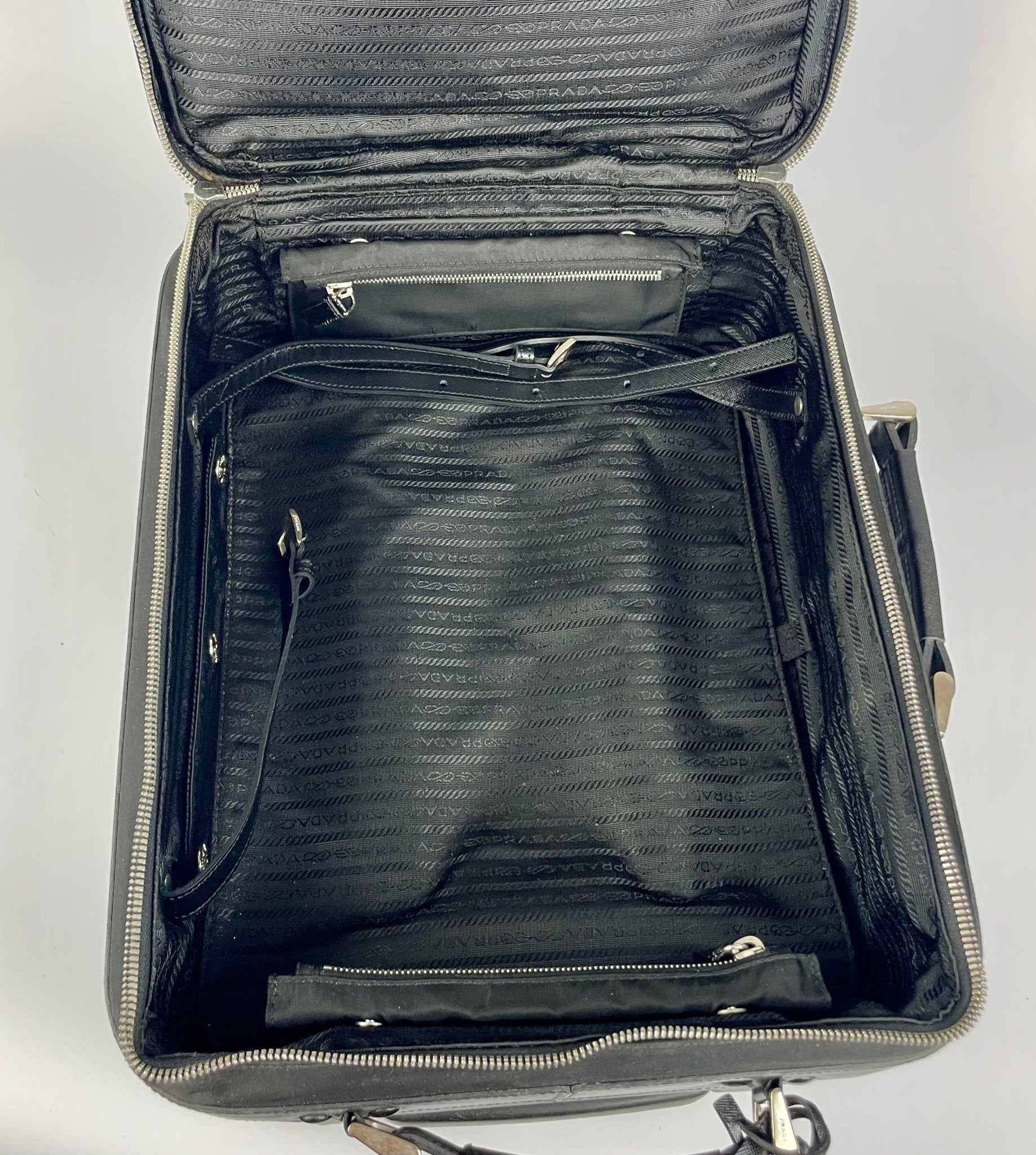 The Vintage Bag Prada Rullekuffert