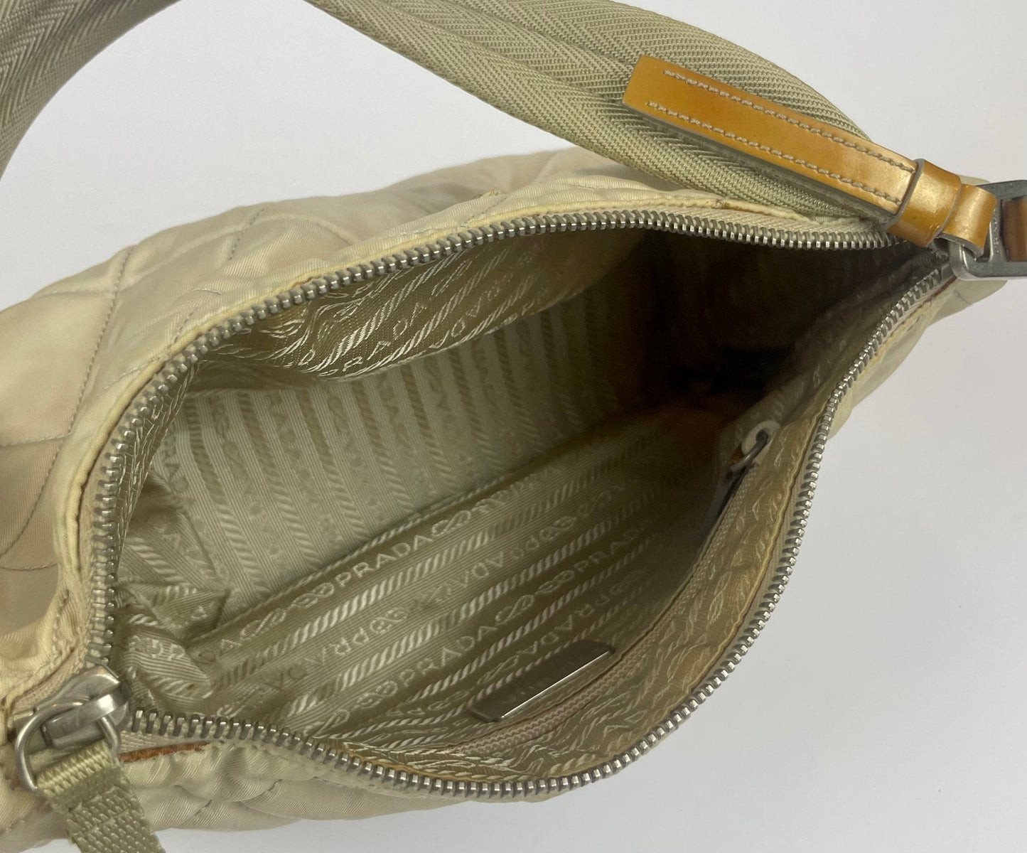 The Vintage Bag PRADA Skuldertaske