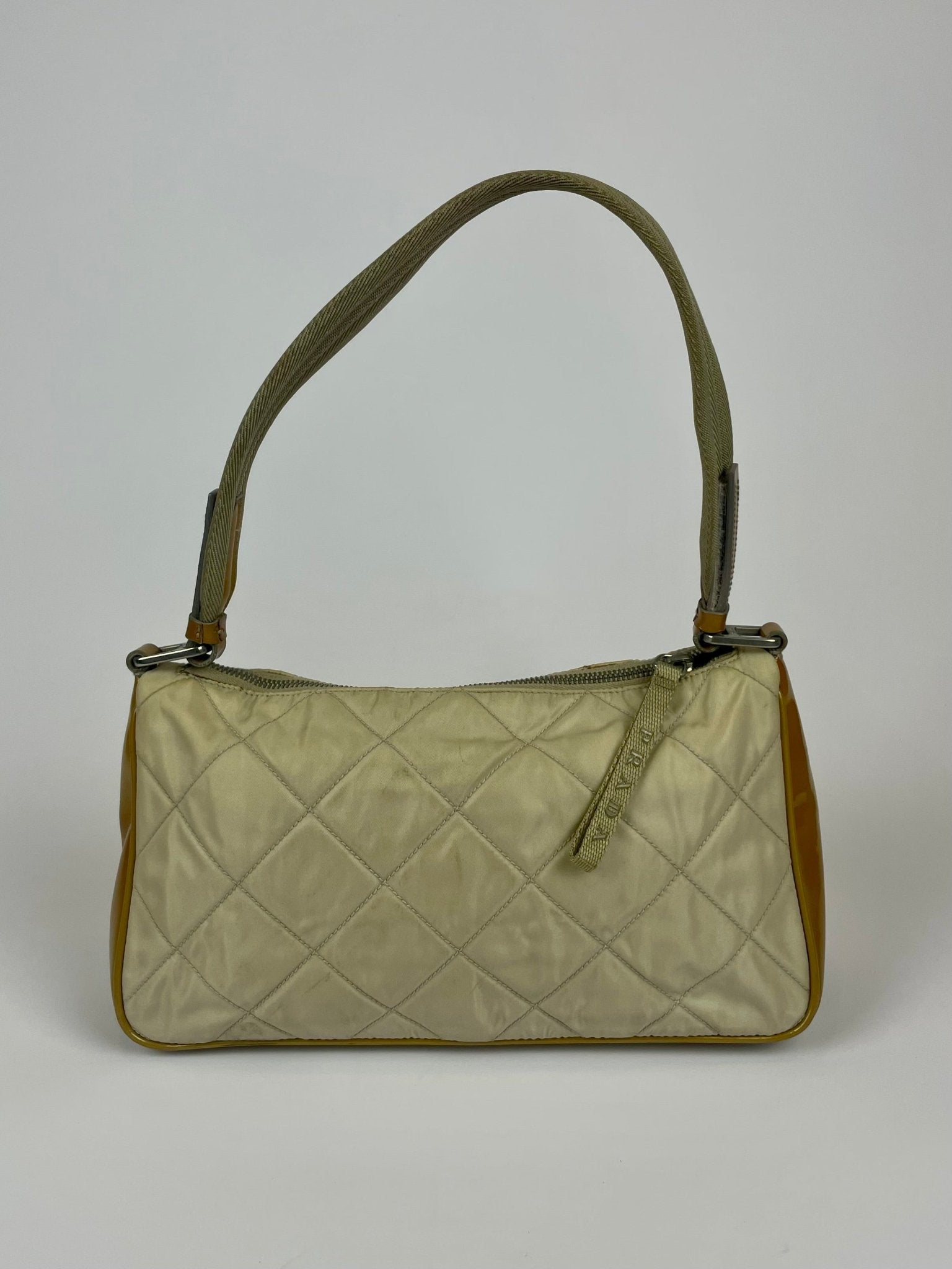 The Vintage Bag PRADA Skuldertaske