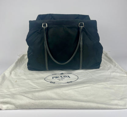The Vintage Bag Prada Skuldertaske