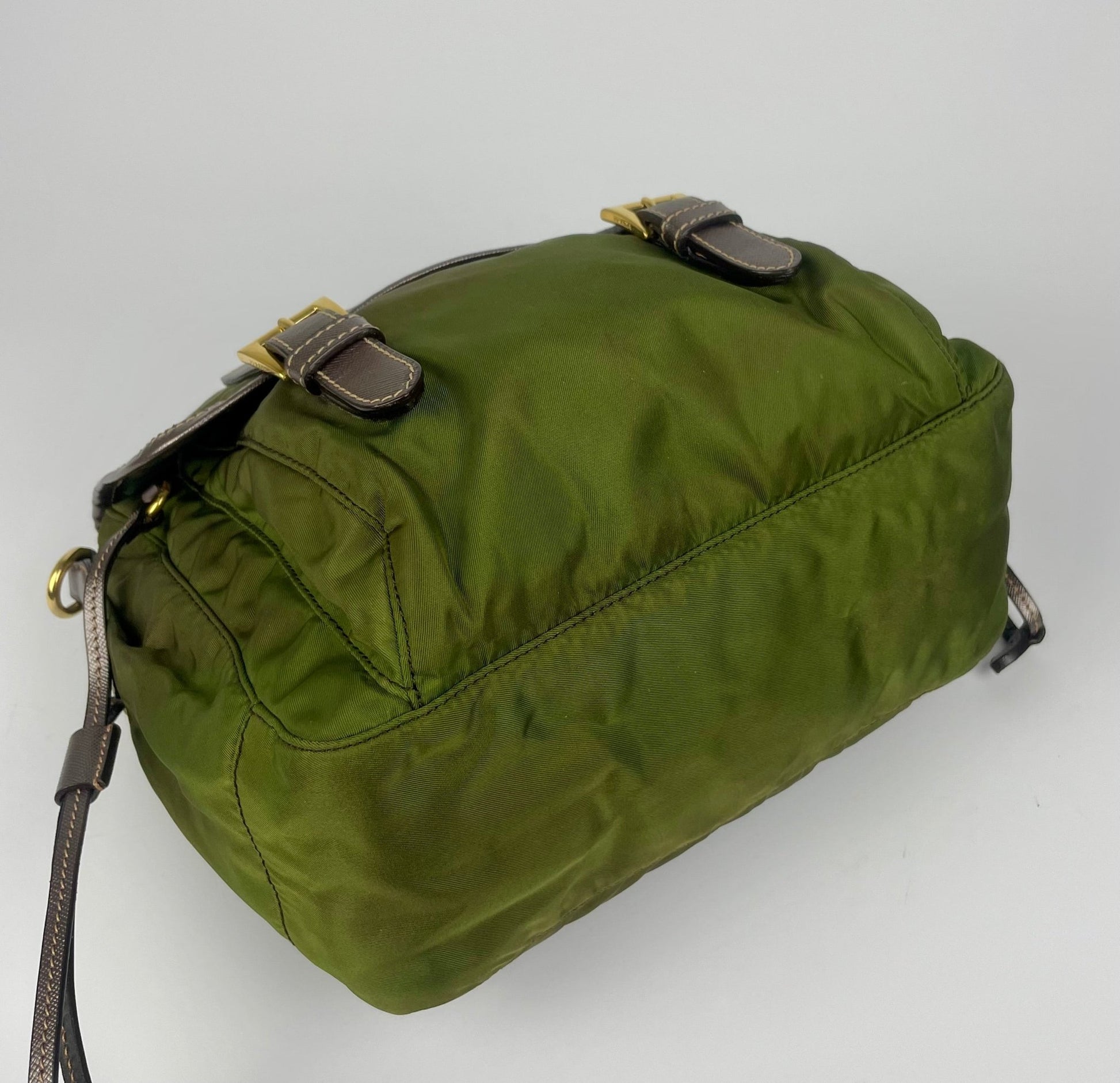 The Vintage Bag Prada Tessuto Messenger