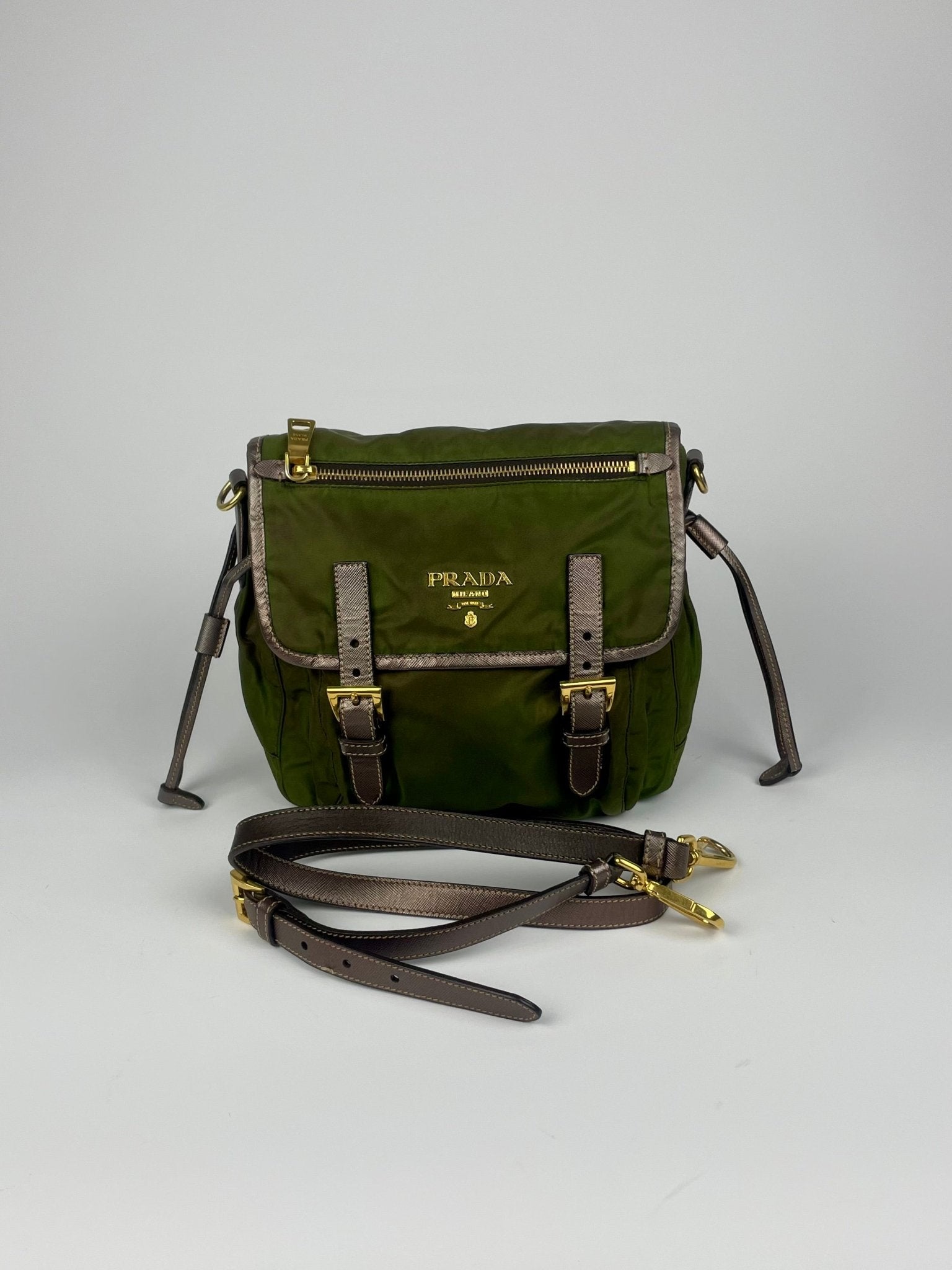 The Vintage Bag Prada Tessuto Messenger