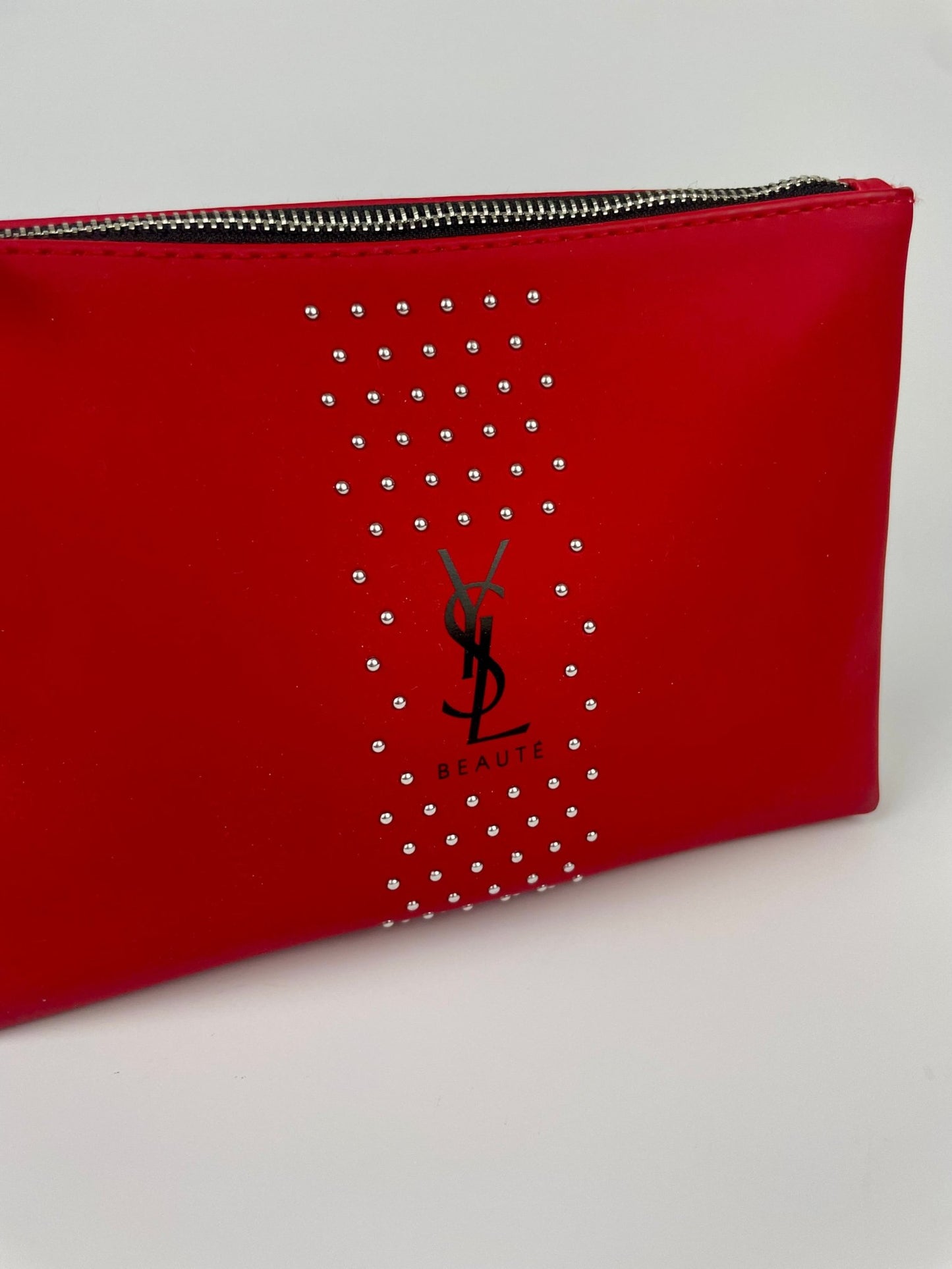 The Vintage Bag Yves Saint Laurent Beauté Clutch