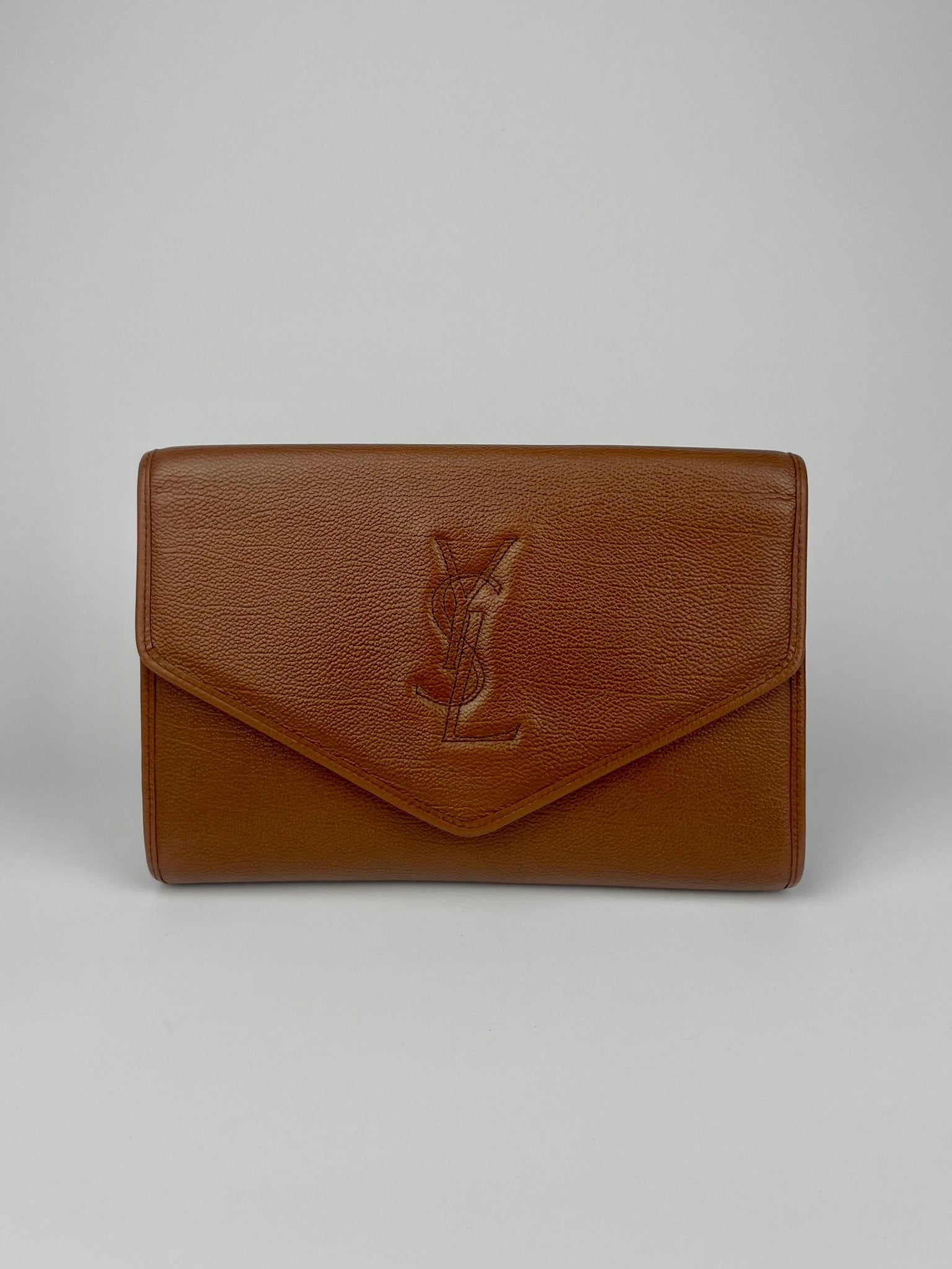 The Vintage Bag Yves Saint - Laurent clutch