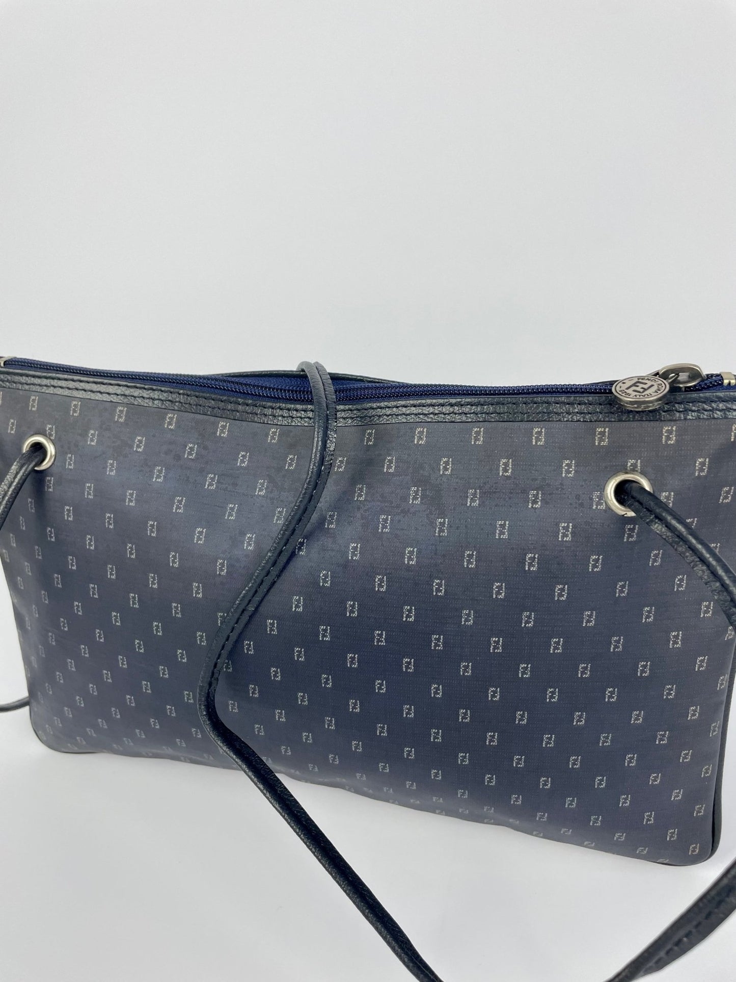 Fendi - Vintage Vogue - skuldertasker - Skuldertaske med monogram vintage tasker og designer tasker